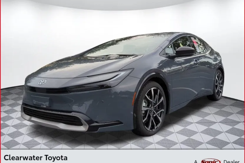 2026 Toyota Prius XSE Plug-in Hybrid photo 1