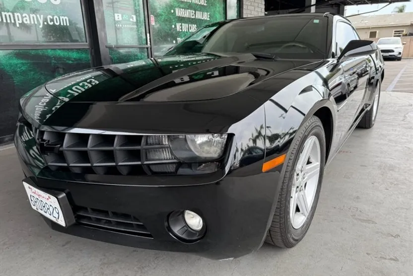 2011 Chevrolet Camaro photo 1