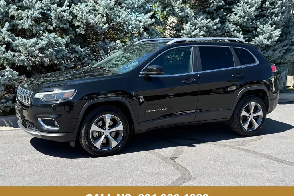 2019 Jeep Cherokee Limited photo 1