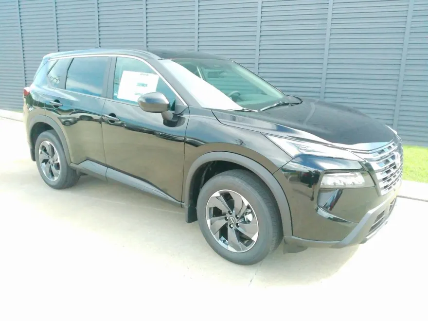 2025 Nissan Rogue SV photo 1