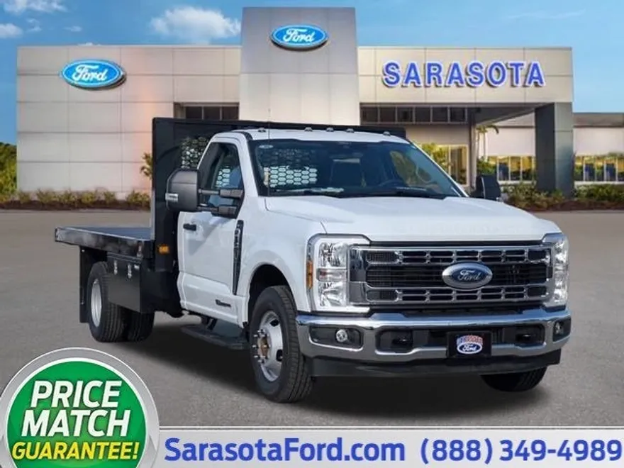 2024 Ford F-350 photo 1