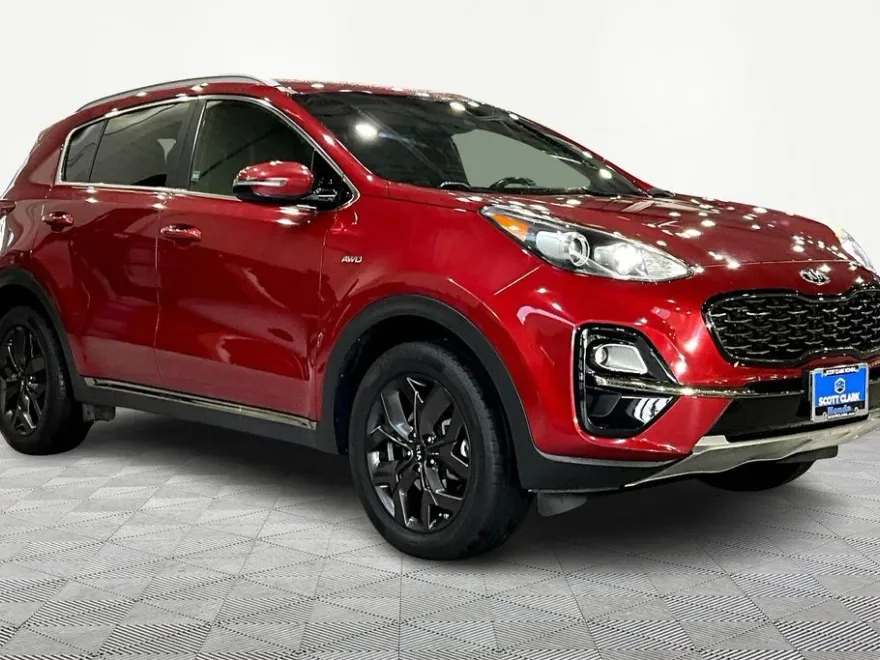 2020 Kia Sportage S photo 1