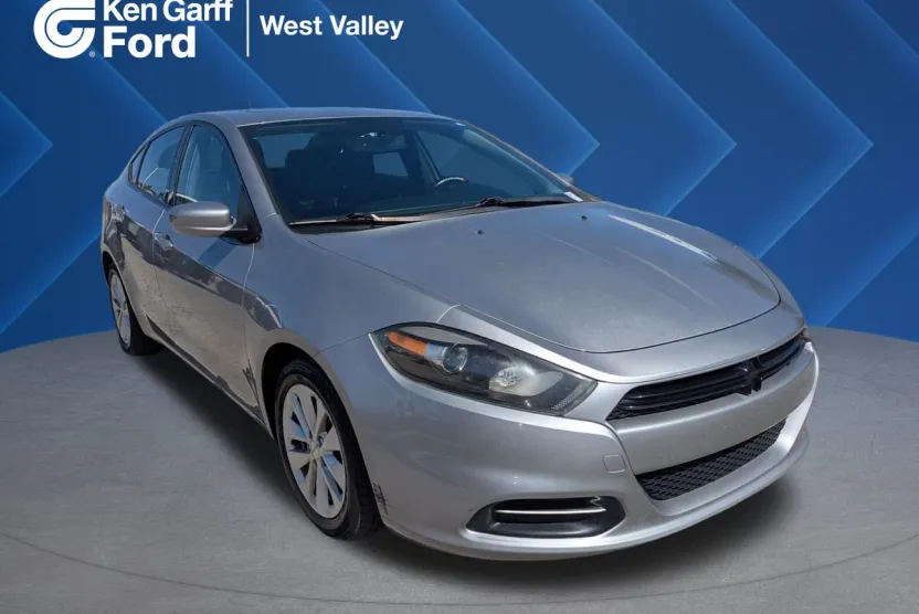 2014 Dodge Dart SXT photo 1