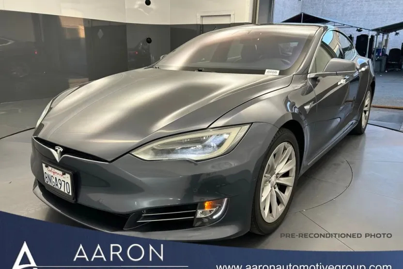 2018 Tesla Model S 75D photo 1