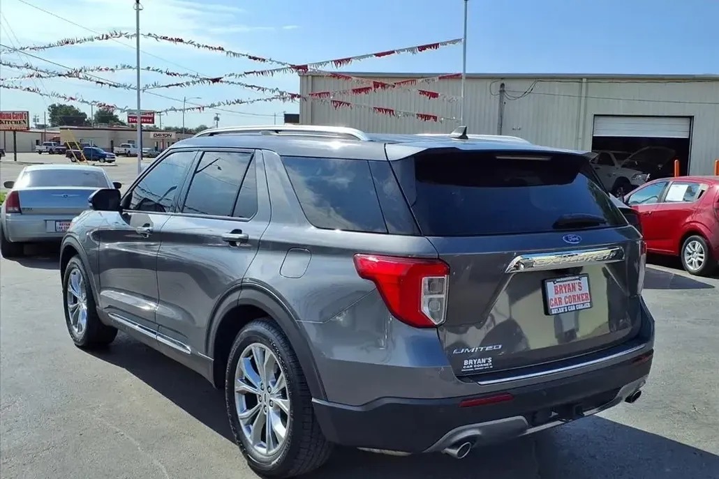 2021 Ford Explorer Limited photo 1