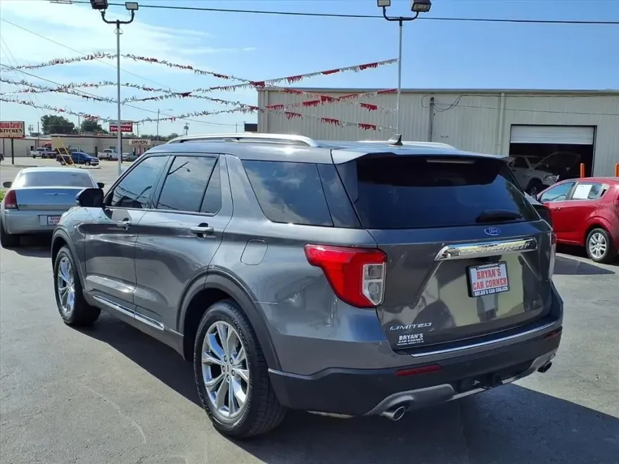 2021 Ford Explorer Limited photo 1