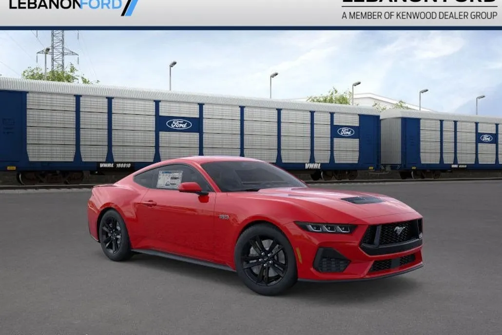 2025 Ford Mustang GT photo 1