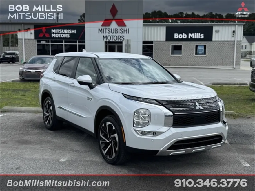2025 Mitsubishi Outlander PHEV SE photo 1