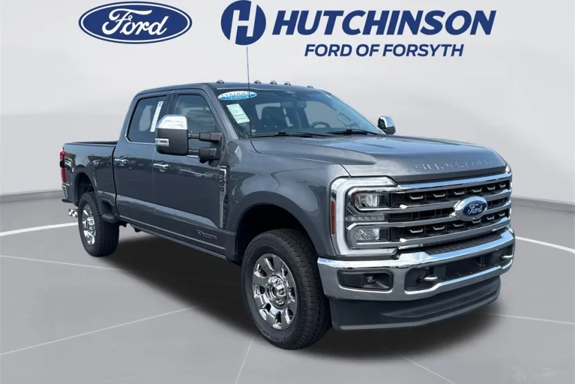 2024 Ford F-250 Lariat photo 1