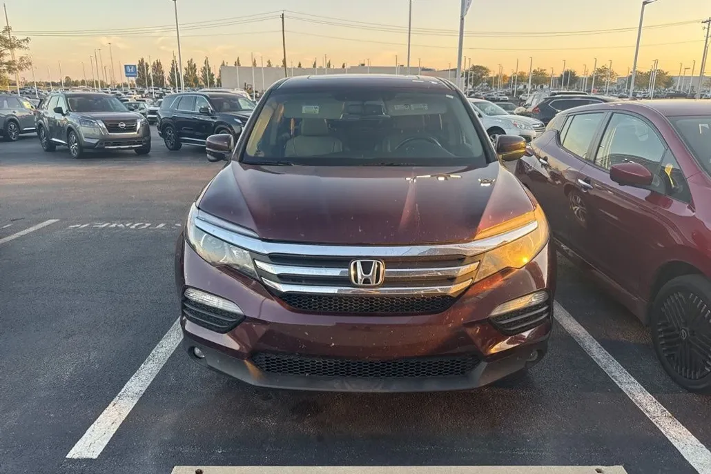 2016 Honda Pilot EX-L photo 1