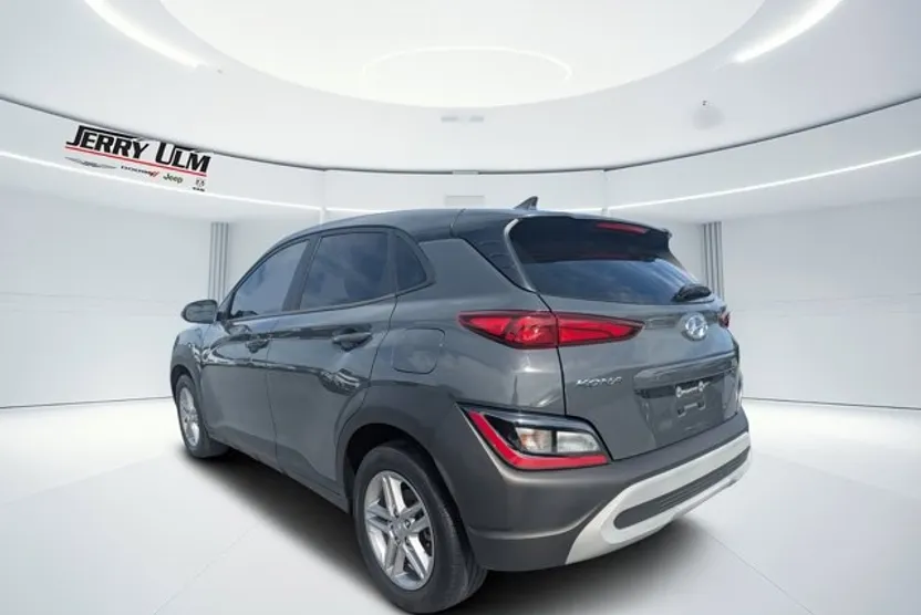 2023 Hyundai Kona SE photo 1