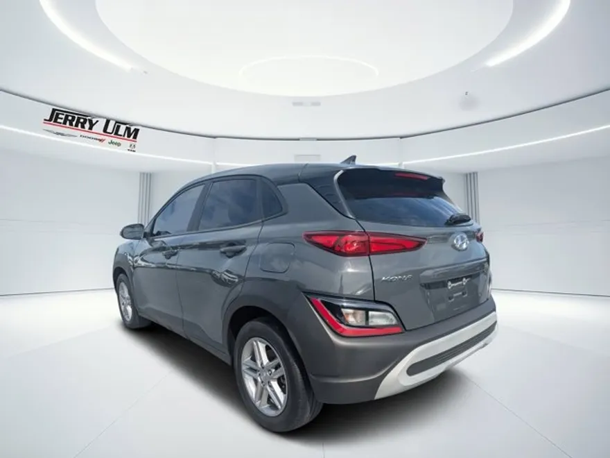 2023 Hyundai Kona SE photo 1