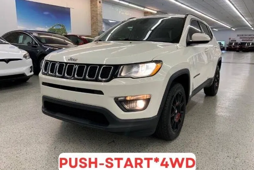 2019 Jeep Compass Latitude photo 1