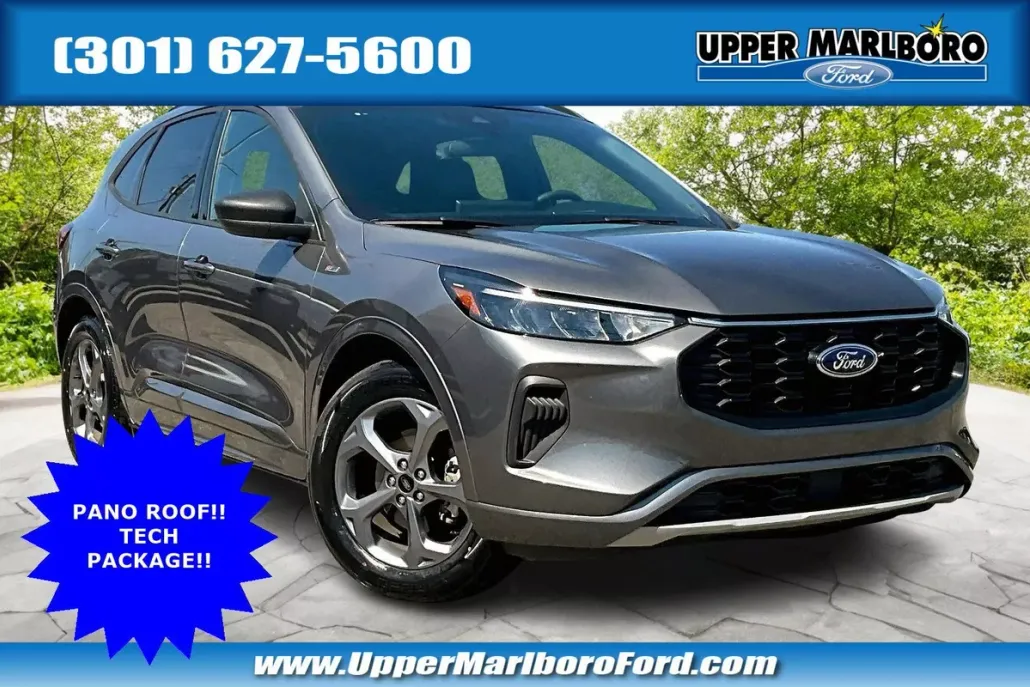 2023 Ford Escape ST-Line photo 1