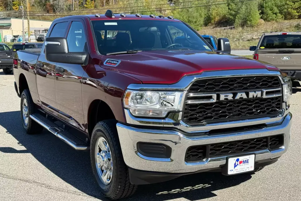 2023 Ram 2500 Tradesman photo 1