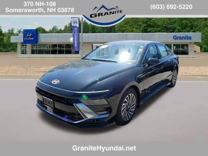 2025 Hyundai Sonata Hybrid SEL photo 1
