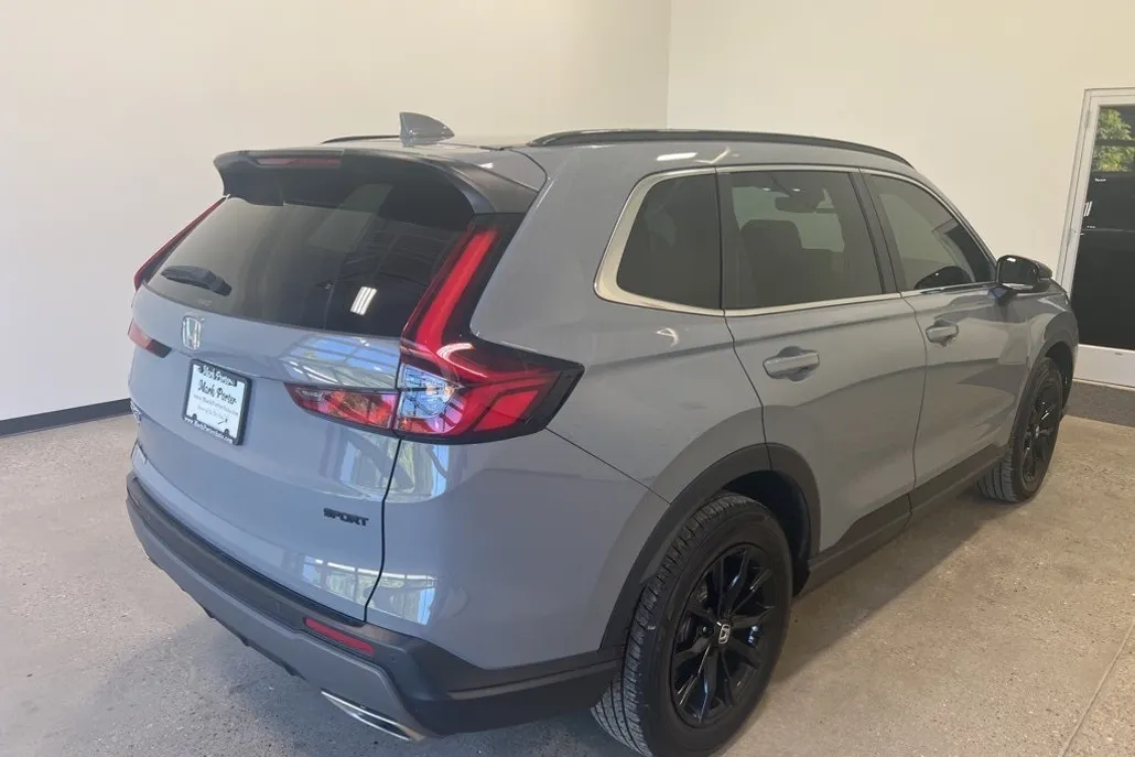 2025 Honda CR-V Hybrid Sport-L photo 1