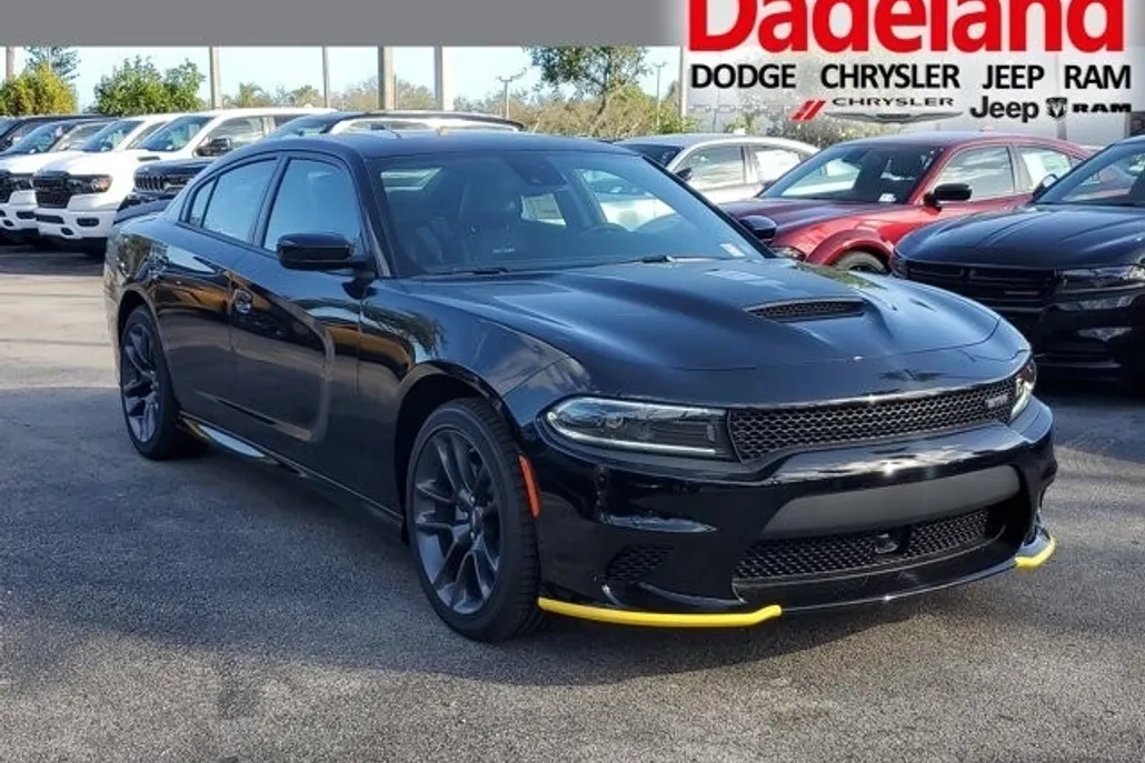 2023 Dodge Charger R/T photo 1