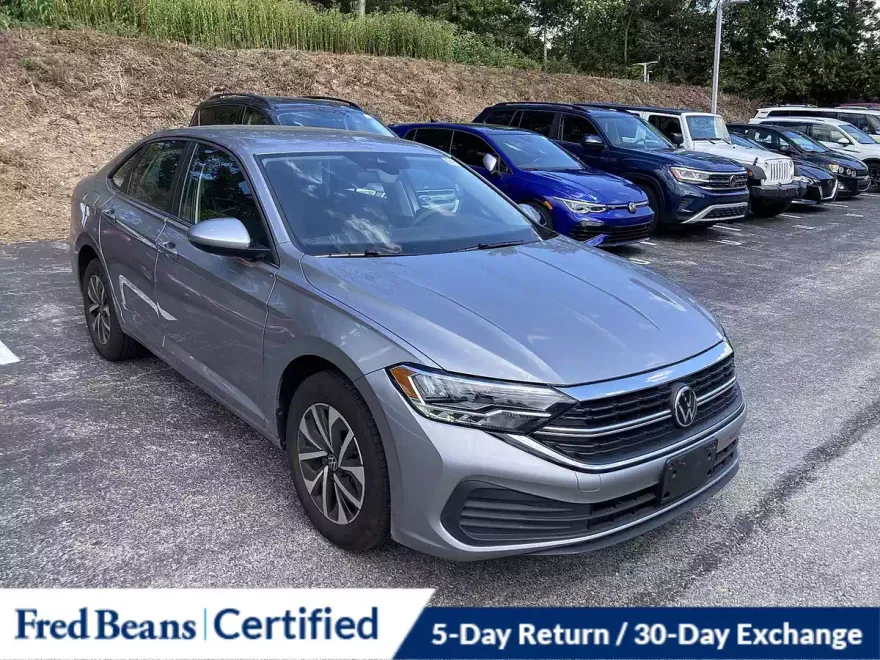2024 Volkswagen Jetta 1.5T S photo 1