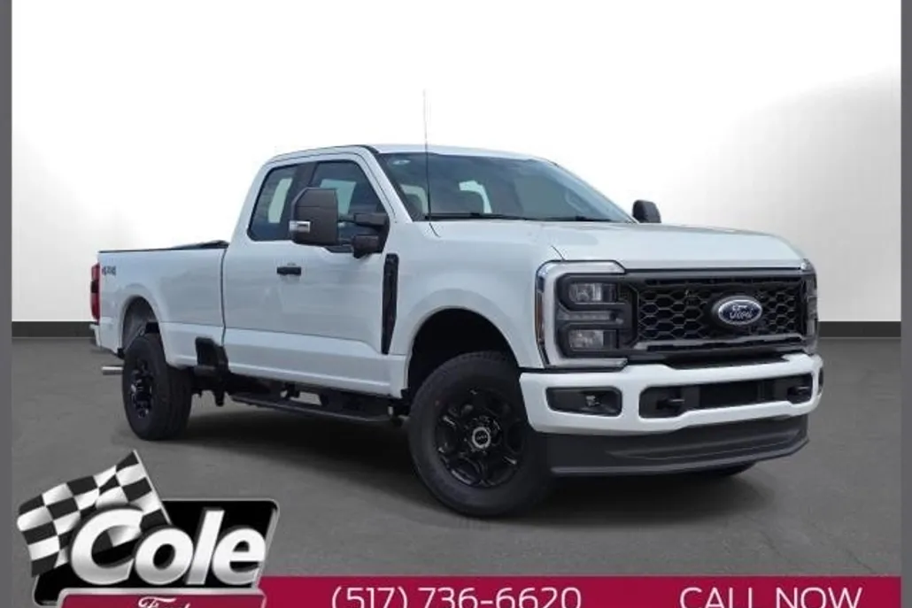 2025 Ford F-350 XL photo 1
