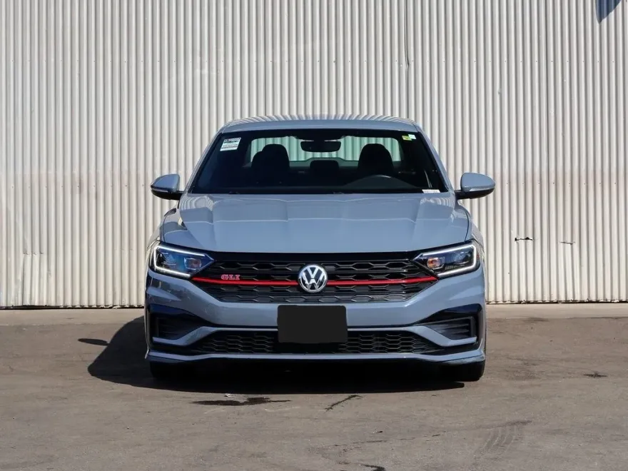 2021 Volkswagen Jetta GLI 2.0T S photo 1