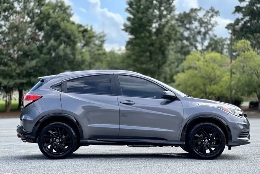 2022 Honda HR-V Sport photo 1