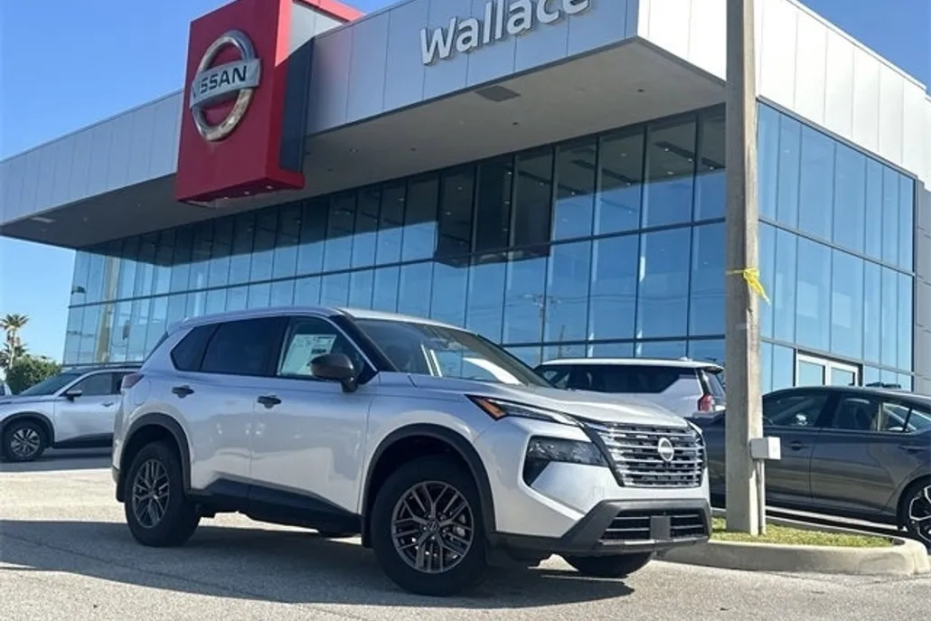 2025 Nissan Rogue S photo 1