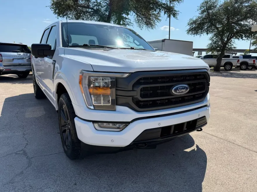 2022 Ford F-150 photo 1