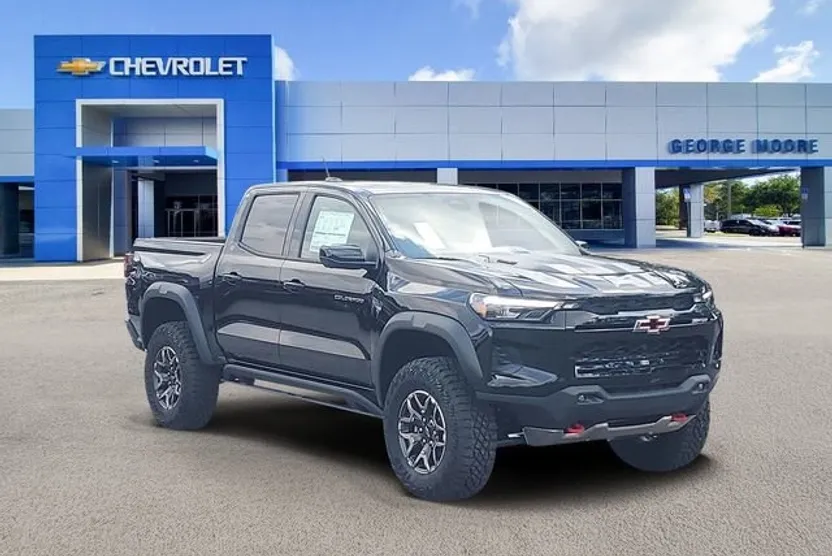 2026 Chevrolet Colorado ZR2 photo 1