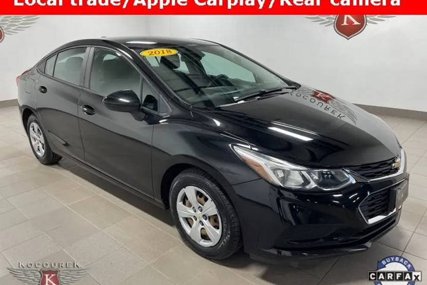 2018 Chevrolet Cruze LS photo 1