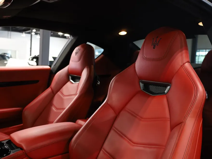 2018 Maserati Granturismo MC photo 1