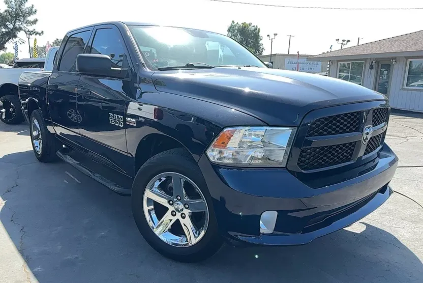 2013 Ram 1500 ST photo 1