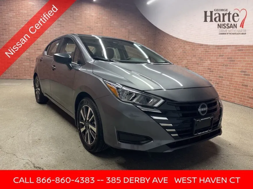 2024 Nissan Versa 1.6 S photo 1