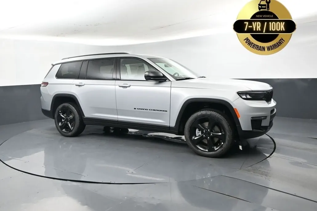 2025 Jeep Grand Cherokee Limited photo 1