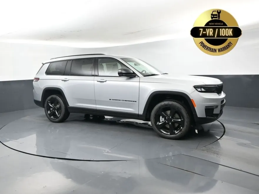2025 Jeep Grand Cherokee Limited photo 1