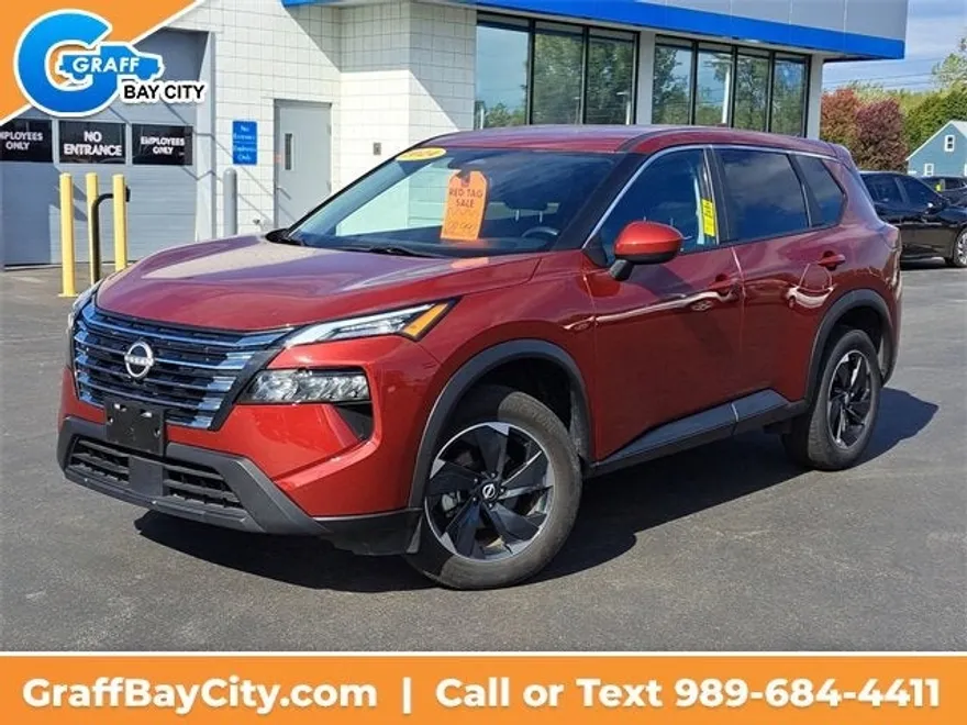 2024 Nissan Rogue SV photo 1