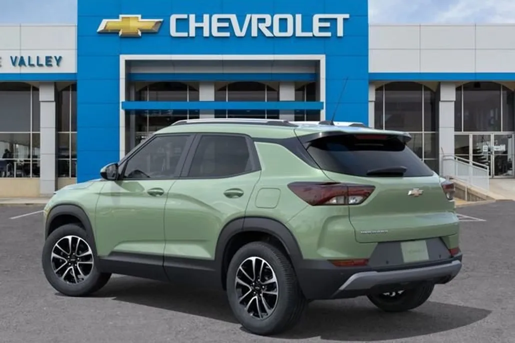 2026 Chevrolet Trailblazer LT photo 1