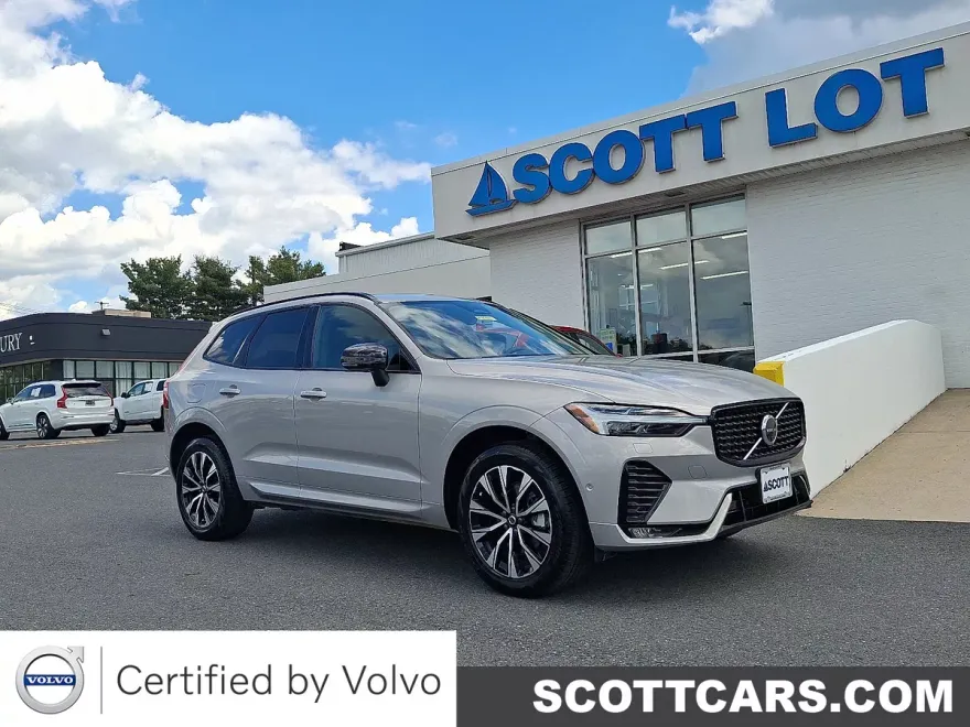 2025 Volvo XC60 B5 Plus photo 1