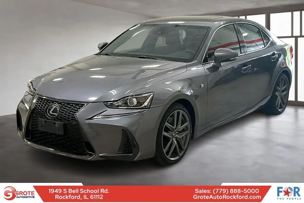 2017 Lexus IS 300 photo 1