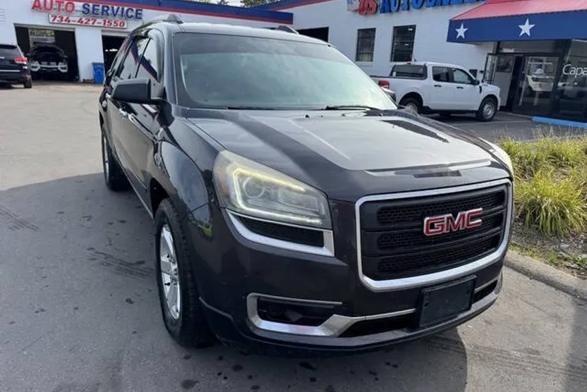 2016 Gmc Acadia SLE photo 1