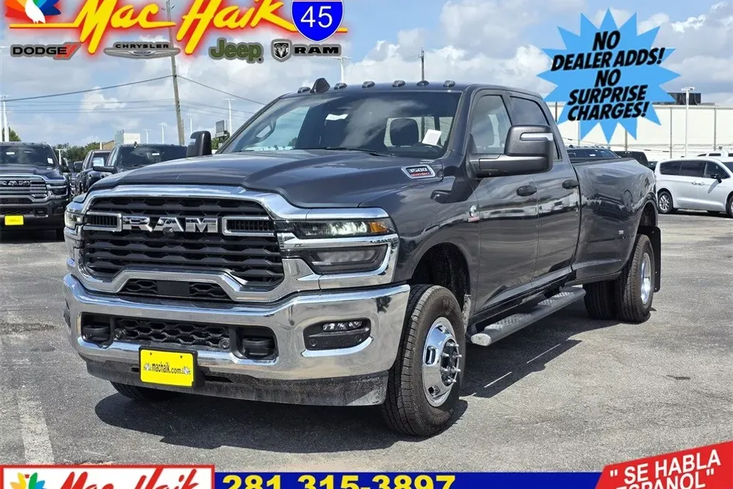 2026 Ram 3500 Tradesman photo 1