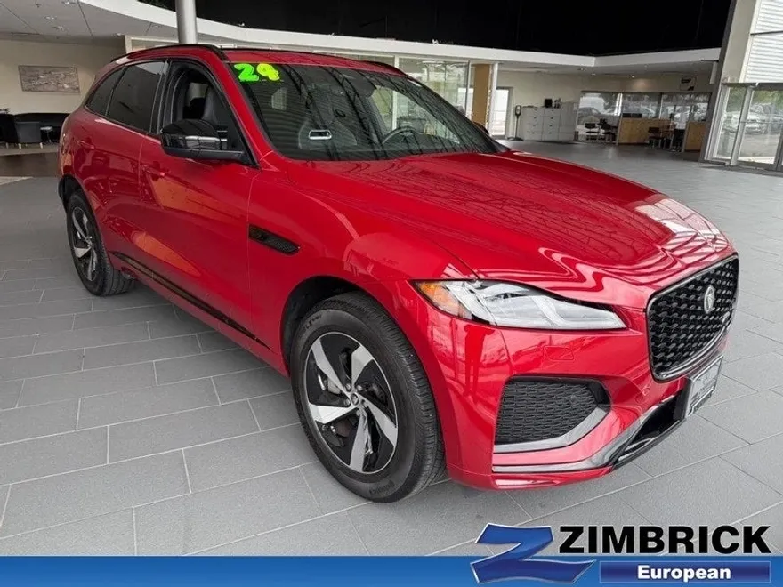 2024 Jaguar F-PACE P250 R-Dynamic S photo 1