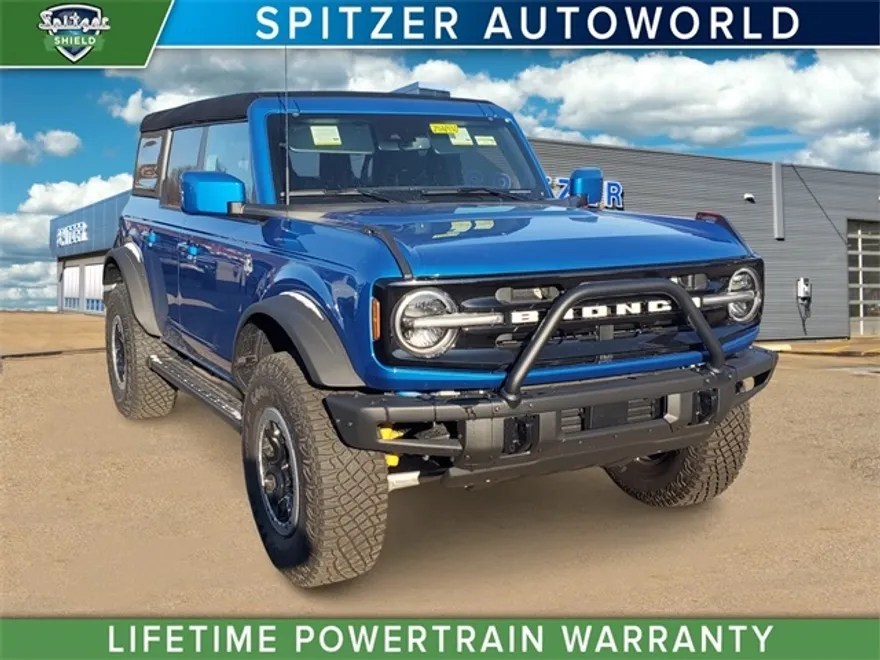2024 Ford Bronco Outer Banks photo 1
