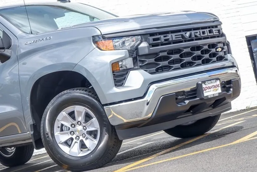 2026 Chevrolet Silverado 1500 Work Truck photo 1