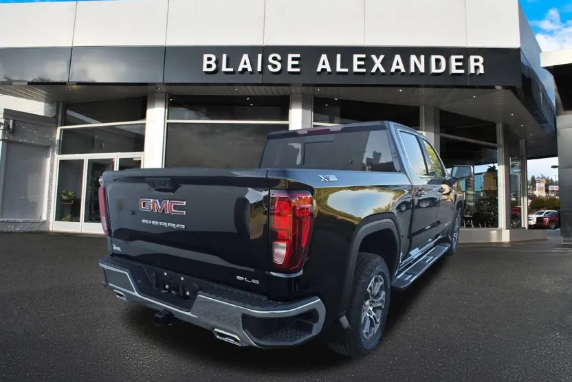 2025 Gmc Sierra 1500 SLE photo 1