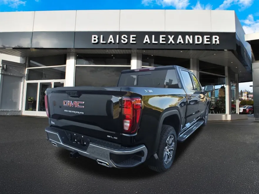 2025 Gmc Sierra 1500 SLE photo 1