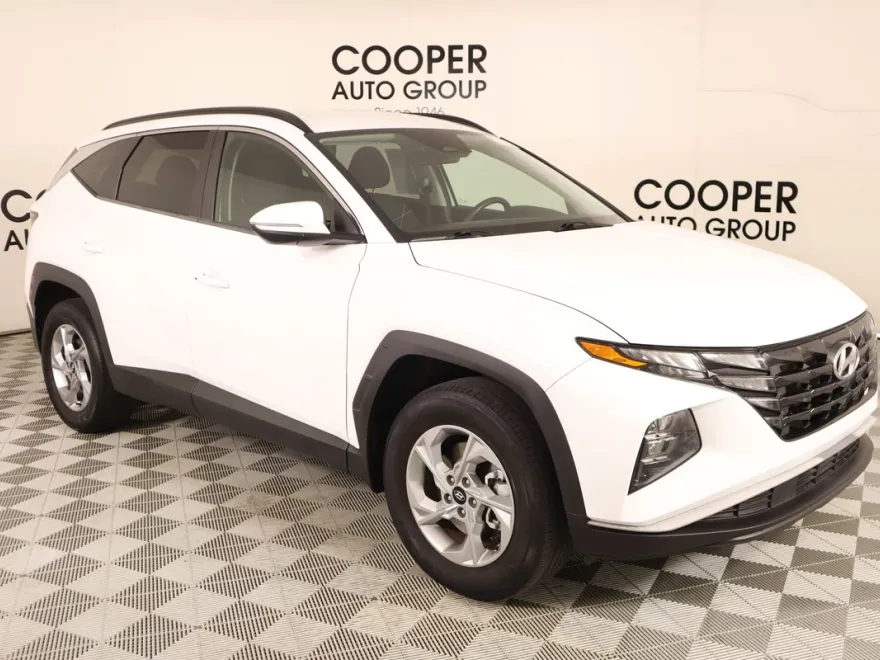 2022 Hyundai Tucson SEL photo 1