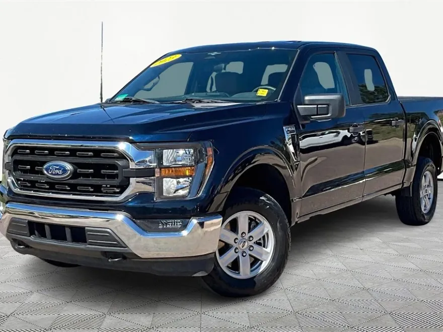 2023 Ford F-150 XLT photo 1