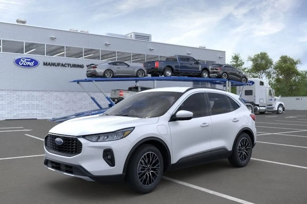 2025 Ford Escape Base photo 1