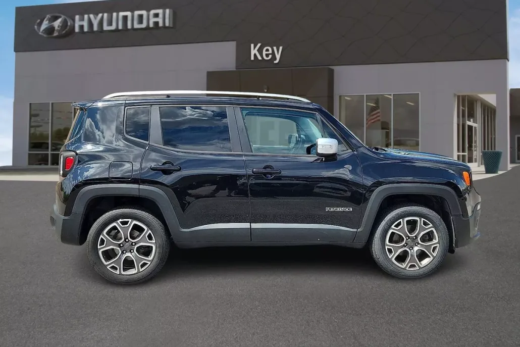 2016 Jeep Renegade Limited photo 1